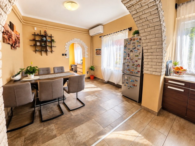 Eladó családi ház, Budapesten, XXI. kerületben 154.9 M Ft