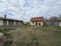 Eladó családi ház, Tápiószecsőn 64.4 M Ft, 8 szobás