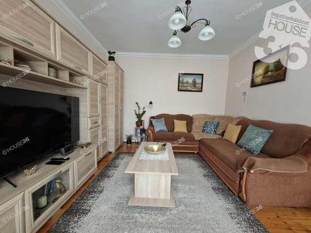 Eladó családi ház, Kiskunfélegyházán 36.9 M Ft, 3 szobás