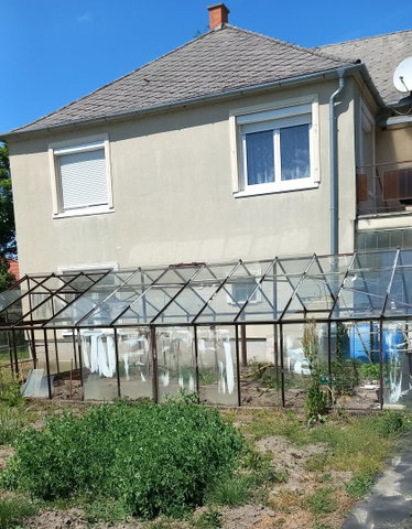 Eladó családi ház, Mosonmagyaróváron 77 M Ft, 5+1 szobás