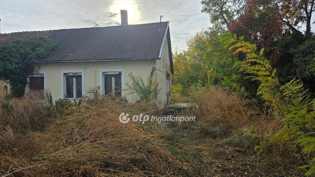 Eladó ikerház, Kabán 8 M Ft, 2 szobás / költözzbe.hu