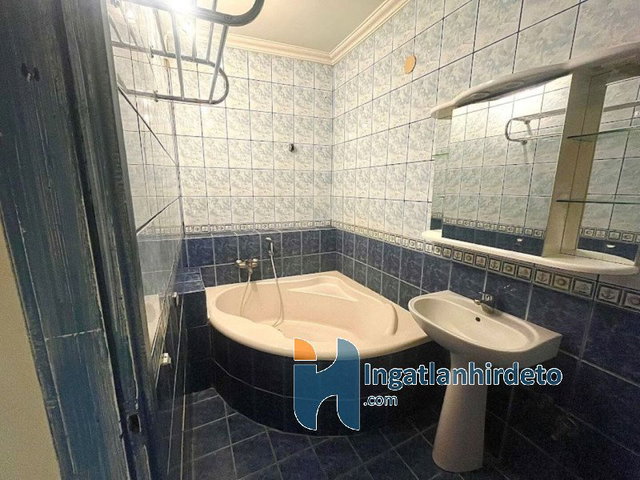 Eladó téglalakás, Szentgotthárdon 36.5 M Ft, 2 szobás