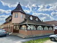 Eladó családi ház, Törökszentmiklóson 59 M Ft, 7+3 szobás