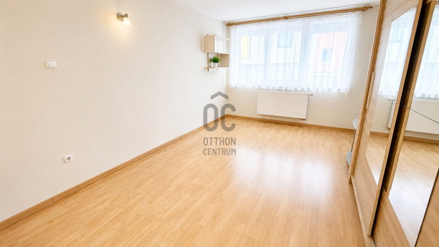 Eladó téglalakás, Budapesten, XIV. kerületben 75 M Ft, 2 szobás