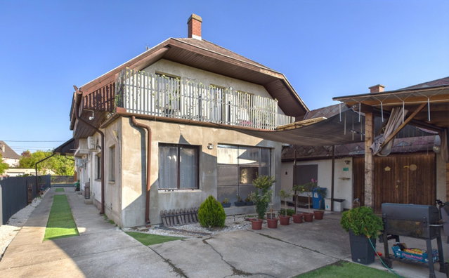 Eladó családi ház, Debrecenben, Úszó utcában 59.99 M Ft