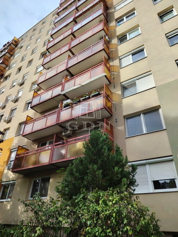 Eladó panellakás, Budapesten, IV. kerületben 79.9 M Ft