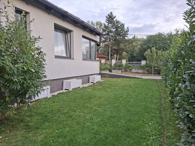 Eladó családi ház, Veresegyházon 132 M Ft, 4 szobás