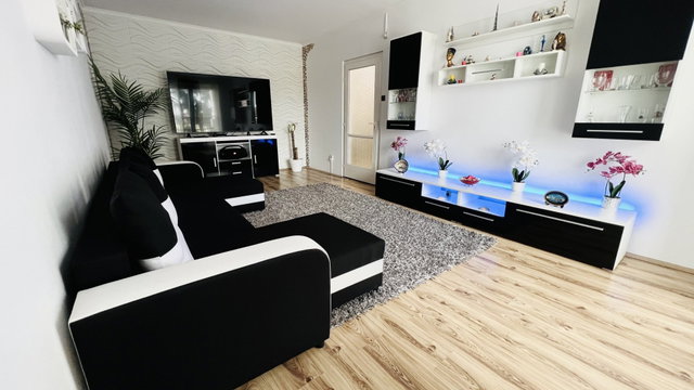Eladó panellakás, Budapesten, XVII. kerületben 88.9 M Ft