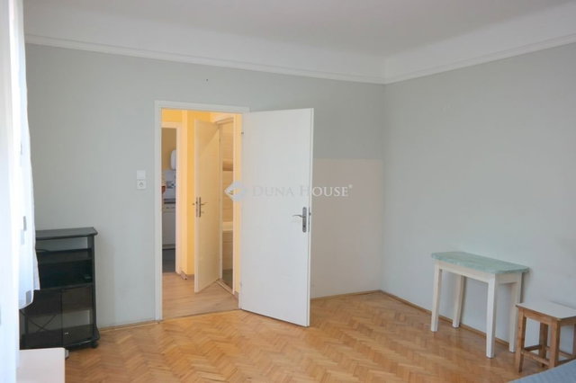 Eladó téglalakás, Budapesten, XX. kerületben 34.9 M Ft, 1 szobás