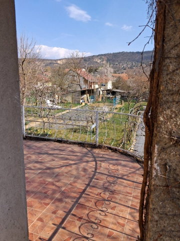 Eladó családi ház, Pilisszántón 85.9 M Ft, 5 szobás
