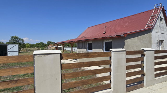 Eladó családi ház, Poroszlón 32.5 M Ft, 2 szobás