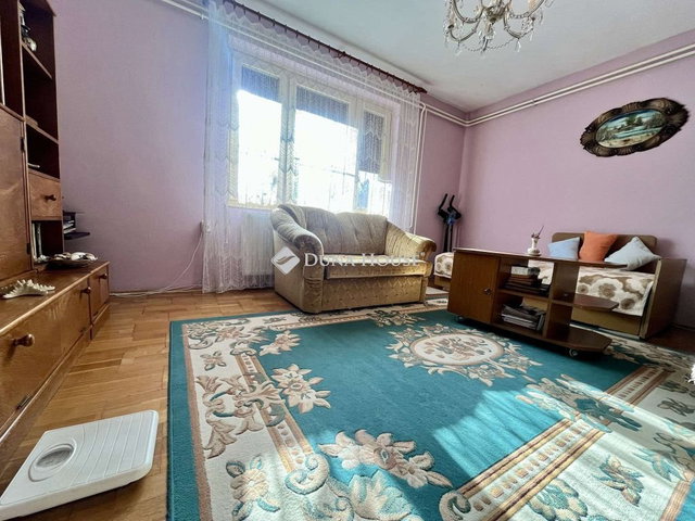 Eladó családi ház, Kecskeméten 74.9 M Ft, 4 szobás