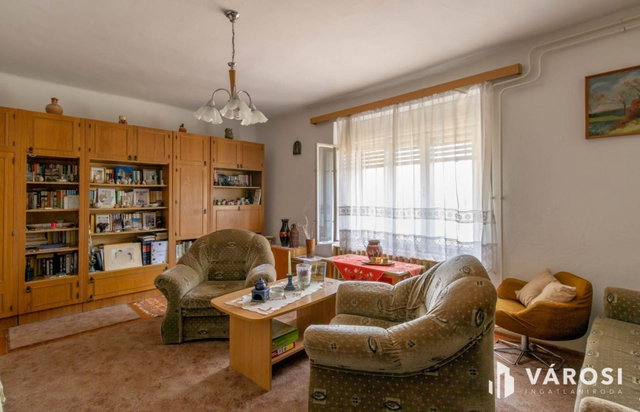 Eladó családi ház, Enyingen 29.99 M Ft, 3 szobás