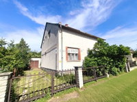 Eladó családi ház, Dombóváron 34.8 M Ft, 5 szobás