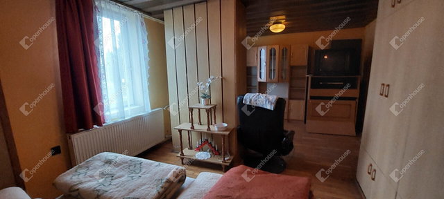 Eladó családi ház, Zalaszentivánon 40 M Ft, 7 szobás