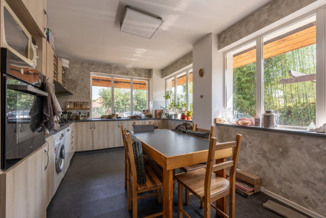 Eladó családi ház, Szigethalmon 131 M Ft, 5 szobás