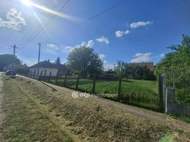 Eladó családi ház, Biharkeresztesen 55 M Ft, 2+1 szobás