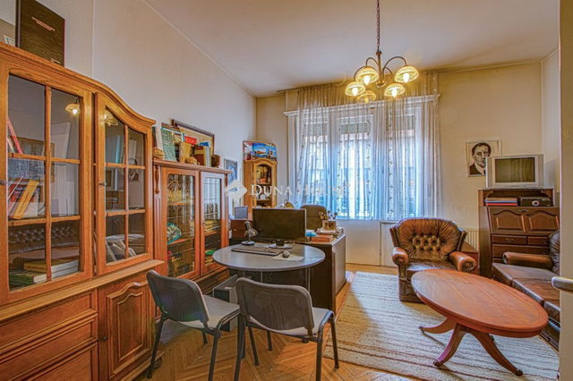 Eladó téglalakás, Budapesten, VII. kerületben 100.1 M Ft