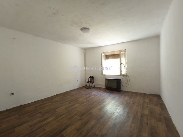 Eladó téglalakás, Palotabozsokon 7.5 M Ft, 2 szobás