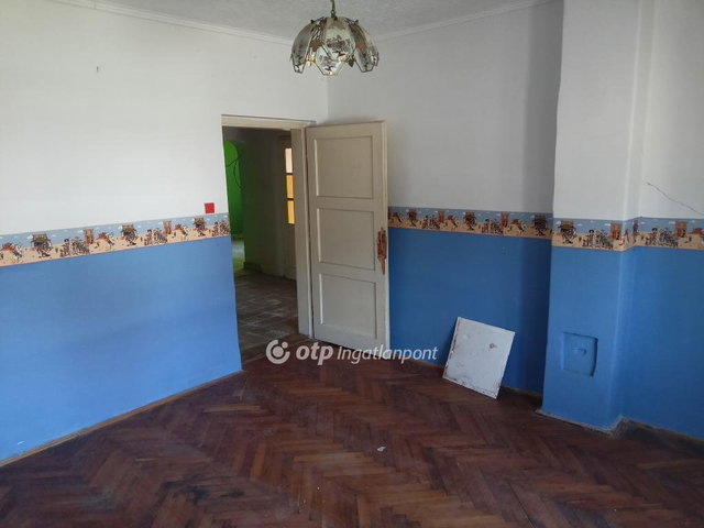 Eladó családi ház, Nagyatádon 27.5 M Ft, 2+2 szobás