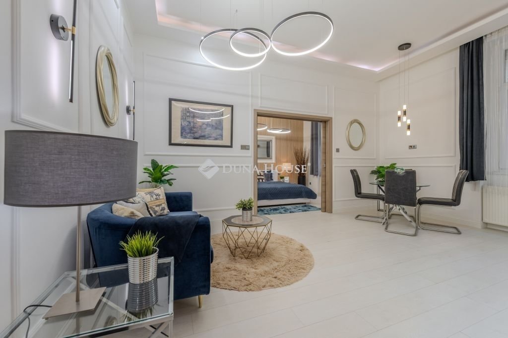 3 bed · 58m² · 169.990.000 ft