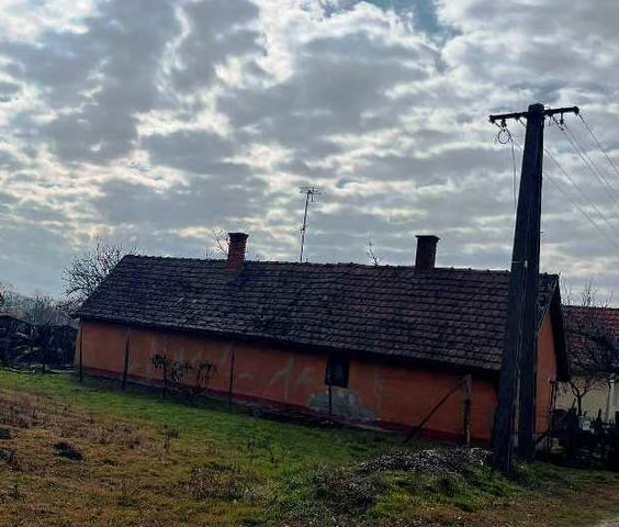 Eladó családi ház, Nyársapáton 13.9 M Ft, 2 szobás