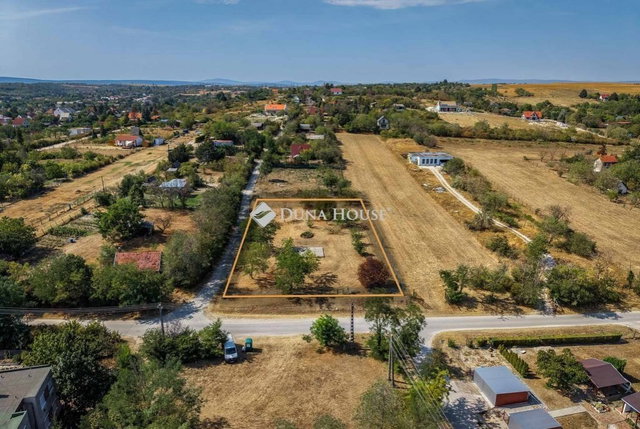 Eladó telek, Balatonkenesén 25 M Ft / költözzbe.hu