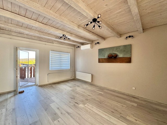 Eladó családi ház, Pécsett 79.9 M Ft, 3 szobás