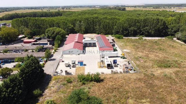 Eladó ipari ingatlan, Üllőn 950 M Ft / költözzbe.hu