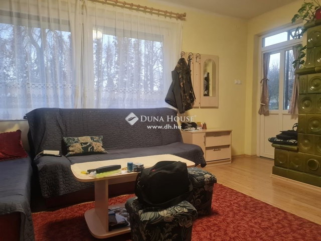 Eladó családi ház, Kőröshegyen 85 M Ft, 7 szobás