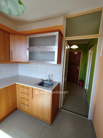Eladó panellakás, Mohácson 30.5 M Ft, 2 szobás