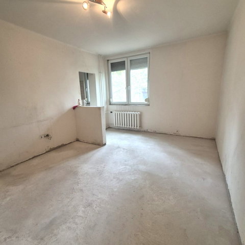 Eladó téglalakás, Kecskeméten 27.9 M Ft, 1 szobás