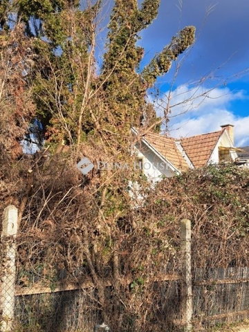 Eladó családi ház, Vácon 36 M Ft, 3 szobás