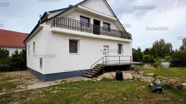 Eladó családi ház, Adonyban 69.9 M Ft, 4 szobás