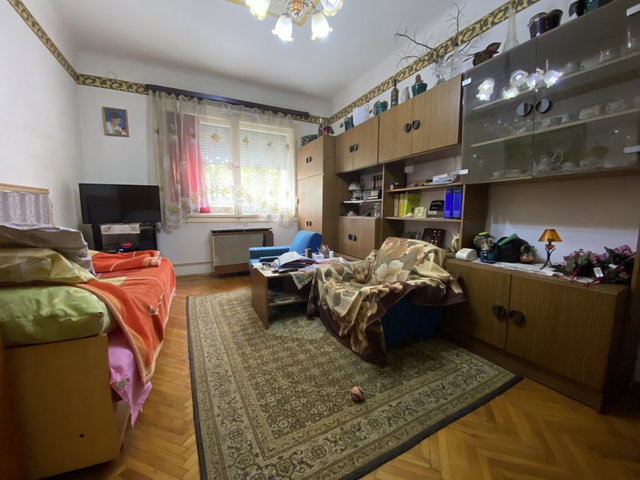 Eladó téglalakás, Pécsett 41.9 M Ft, 2 szobás