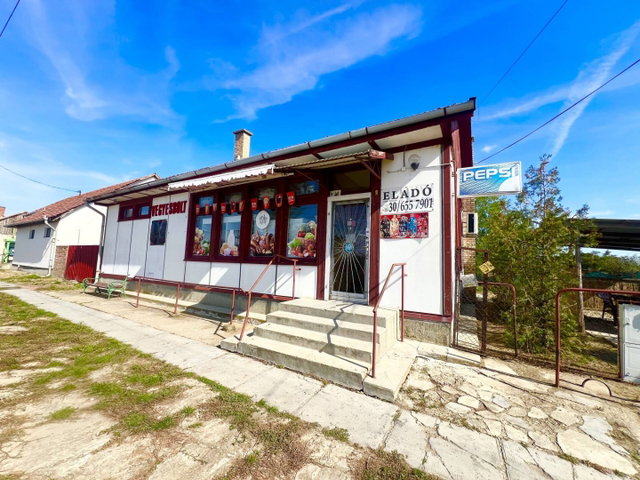 Eladó üzlethelyiség, Körösladányban 8.5 M Ft