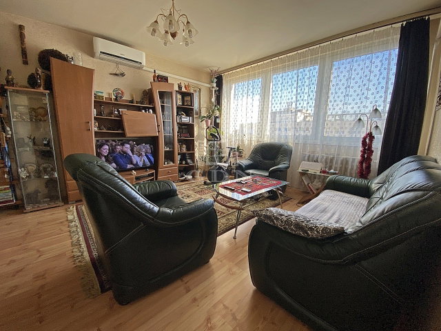 Eladó panellakás, Budapesten, XIV. kerületben 75.9 M Ft