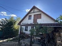 Eladó családi ház, Mogyoródon 104.99 M Ft, 5 szobás