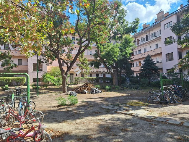 Eladó téglalakás, Budapesten, XI. kerületben 54 M Ft, 1 szobás