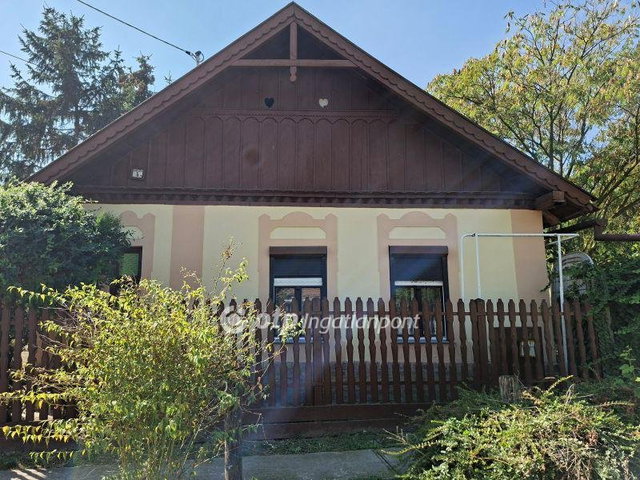 Eladó családi ház, Dobozon 14.9 M Ft, 3 szobás