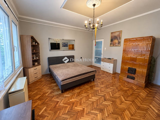 Eladó családi ház, Budapesten, XVII. kerületben 80 M Ft