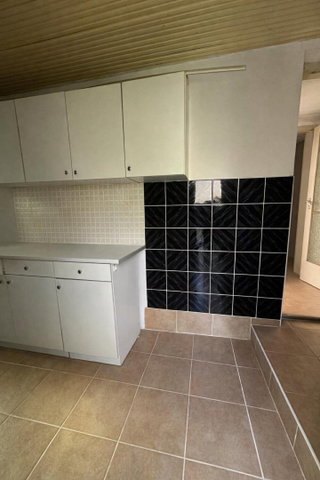 Eladó nyaraló, Komlón 8.5 M Ft, 1 szobás / költözzbe.hu