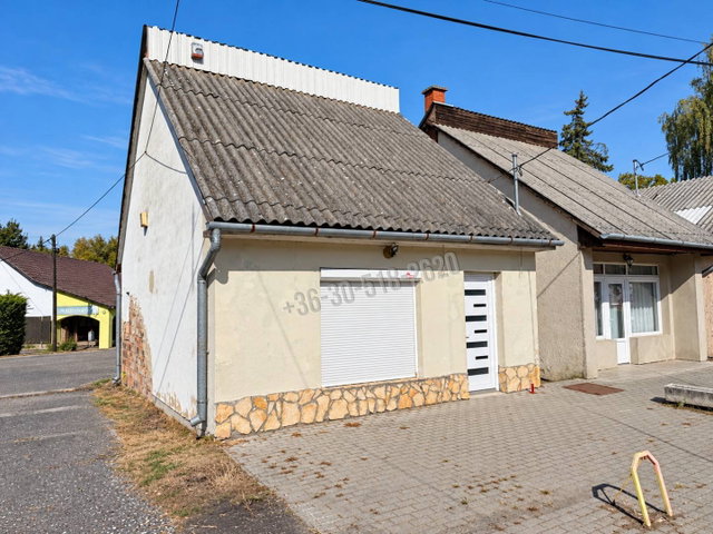Eladó üzlethelyiség, Nagyorosziban 12.9 M Ft