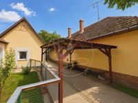 Eladó családi ház, Gyulán 37.99 M Ft, 4 szobás