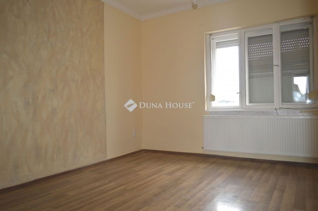 Eladó családi ház, Debrecenben 49 M Ft, 2 szobás