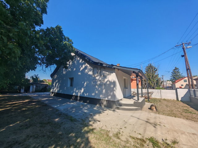 Eladó családi ház, Tokodon 59.99 M Ft, 3 szobás