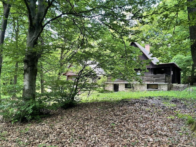 Eladó nyaraló, Pilisszentkereszten 109 M Ft, 4+2 szobás