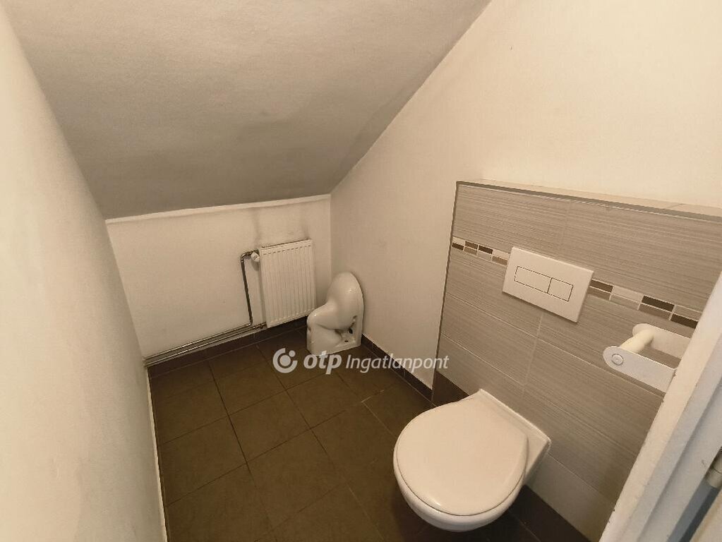9 hálószoba · 315 m² · 249.000.000 Ft