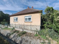 Eladó családi ház, Jánossomorján 39.99 M Ft, 3 szobás