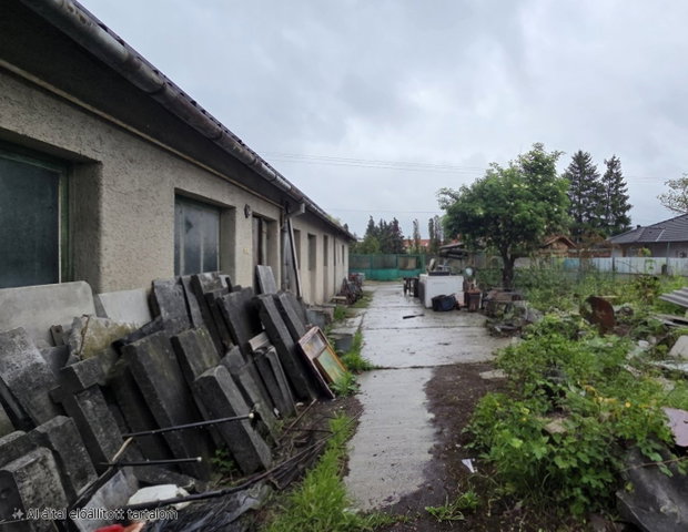 Eladó ipari ingatlan, Tatabányán 48 M Ft / költözzbe.hu